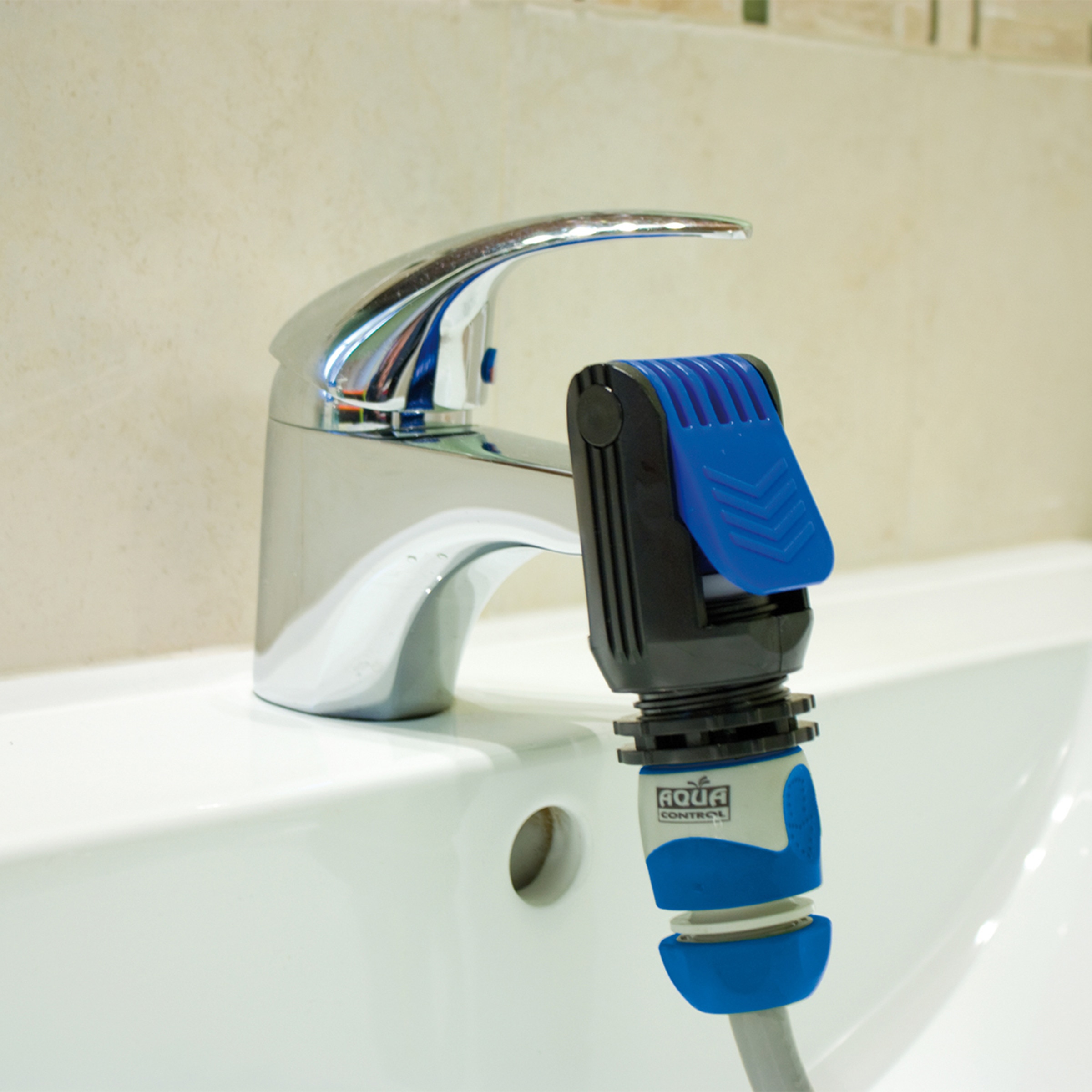 Adaptador universal de grifo Negro / Azul-5