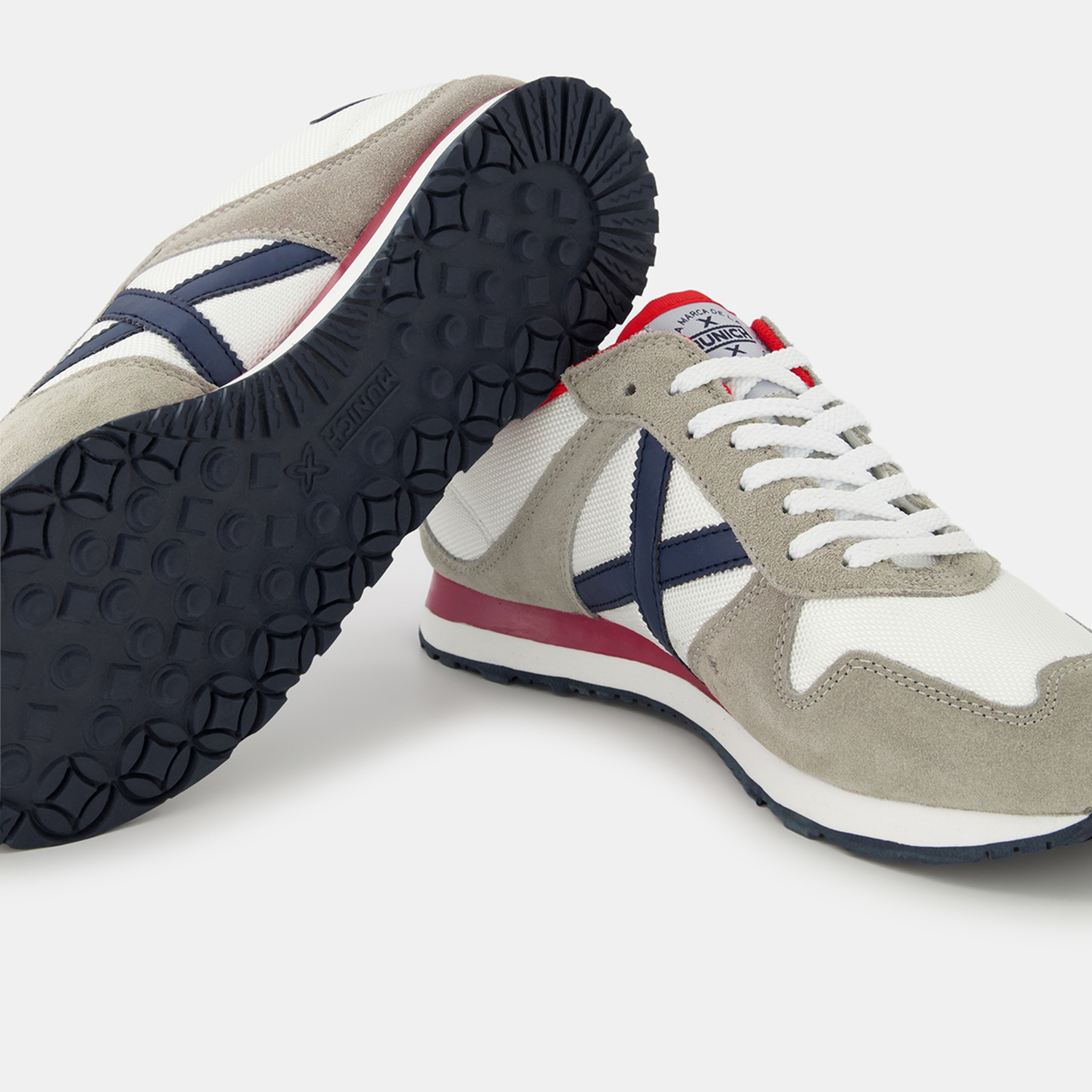 Sapatilhas Baixas de Running com Logótipo Lateral e Detalhes em Contraste - Branco Branco-5