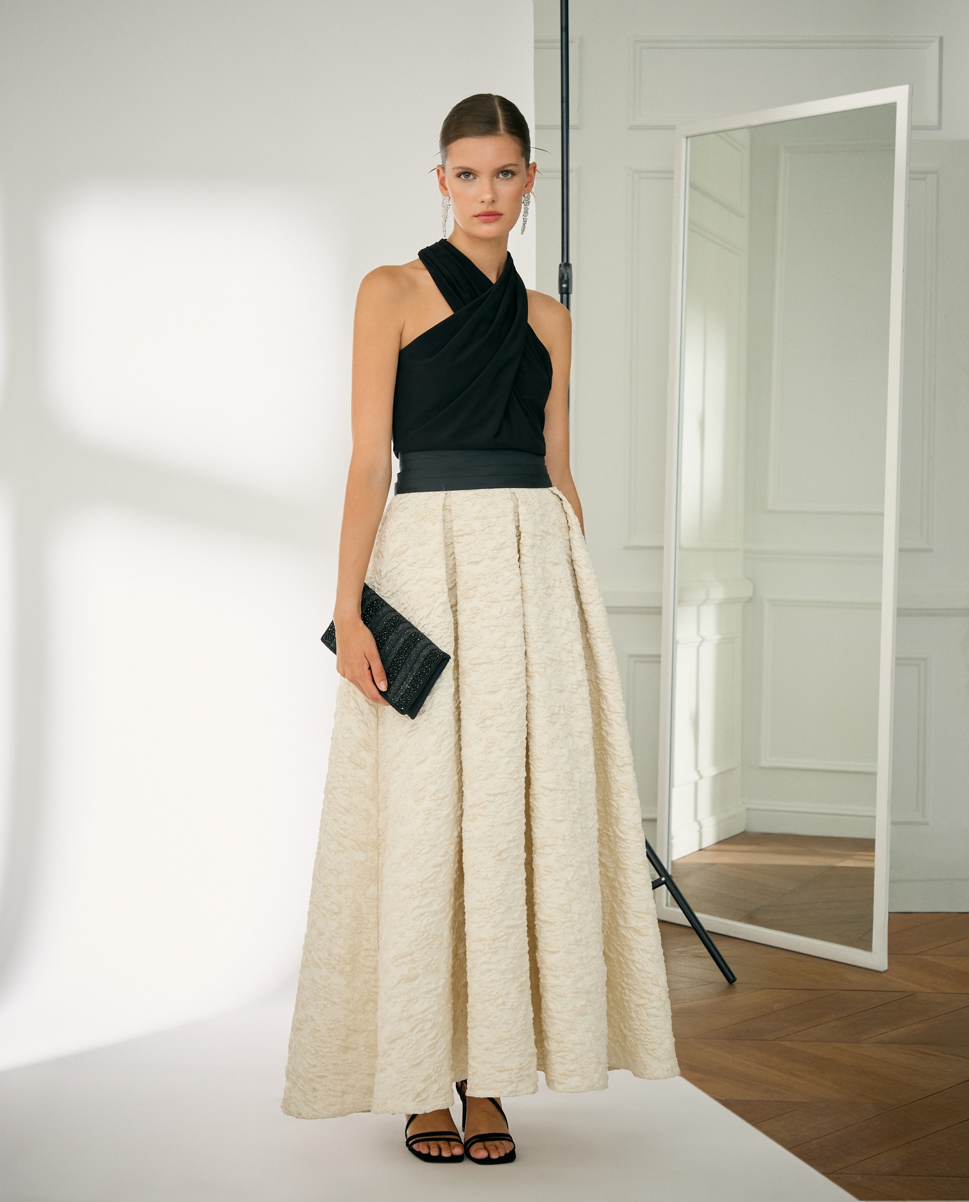 Vestido Comprido com Volume 120 Cru-1