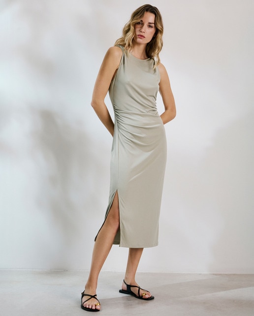 Imagen 0 de Vestido midi con frunces