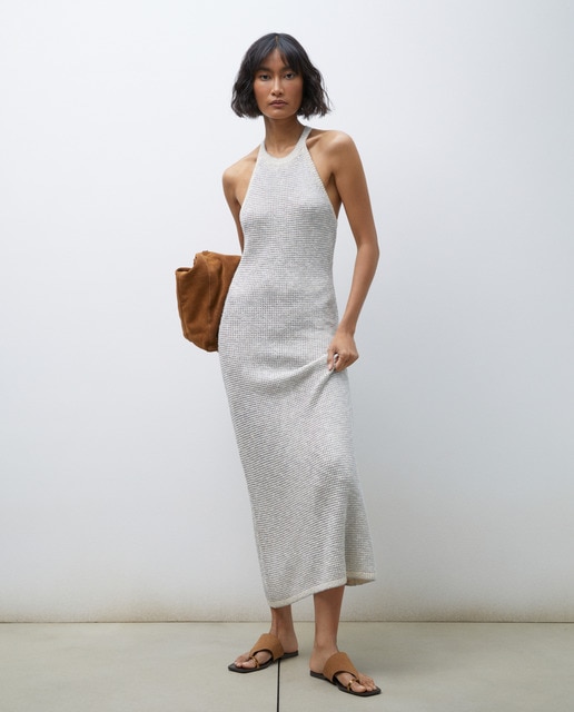 Imagen 0 de Vestido de cuello halter metalizado