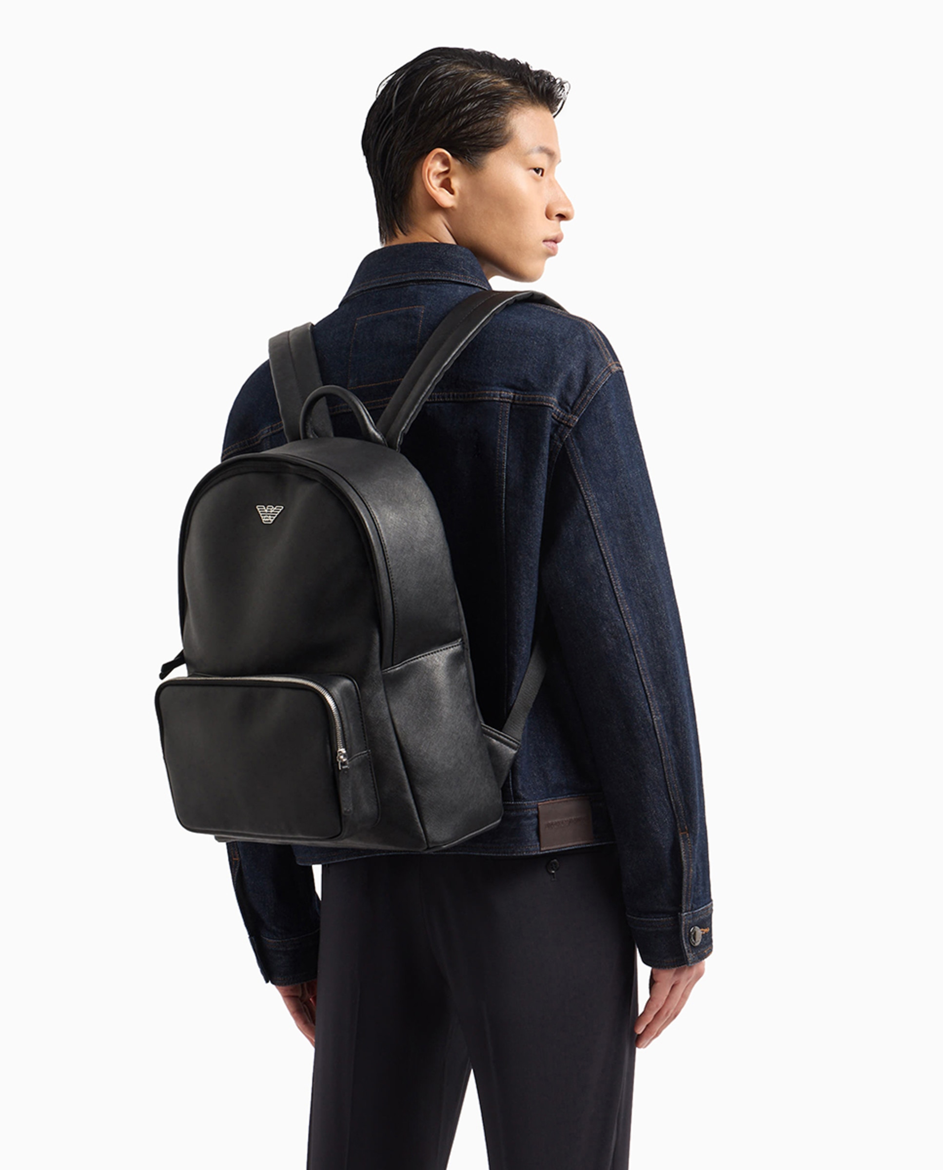 Mochila Saffiano com Bolso Preto-11