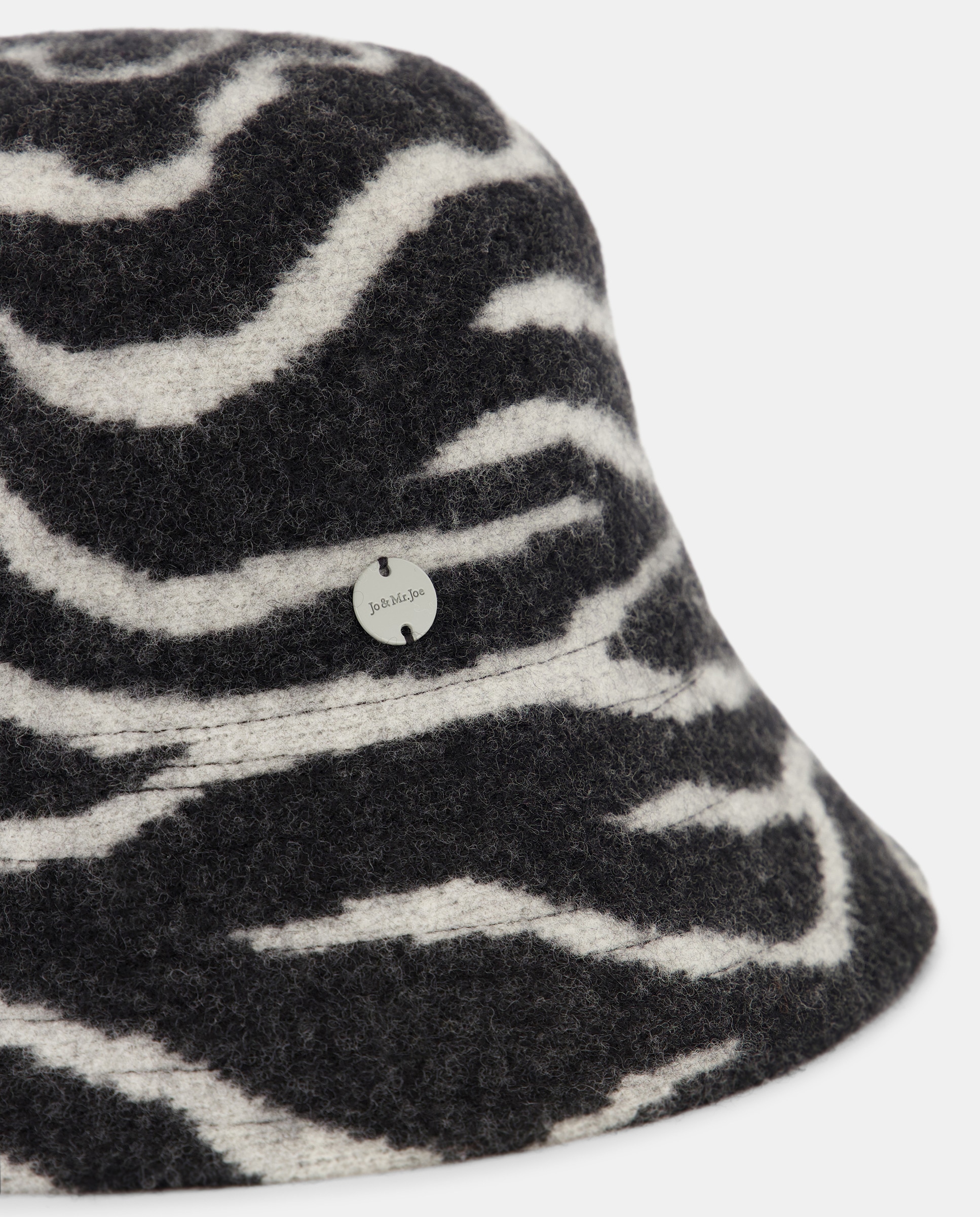 Gorro com Animal Print de Zebra Preto-2