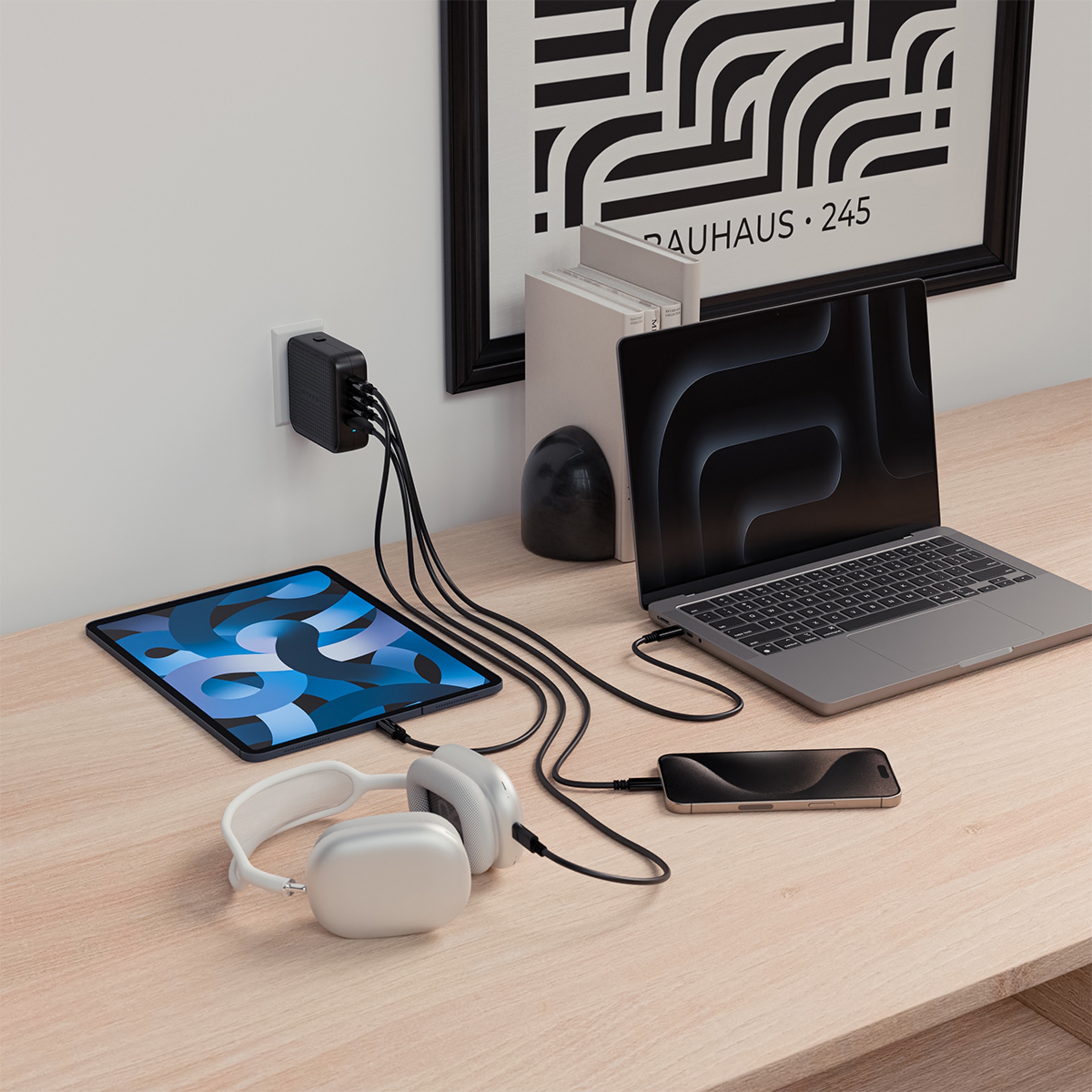 Cargador HyperJuice 100W USB-C GaN Negro-7