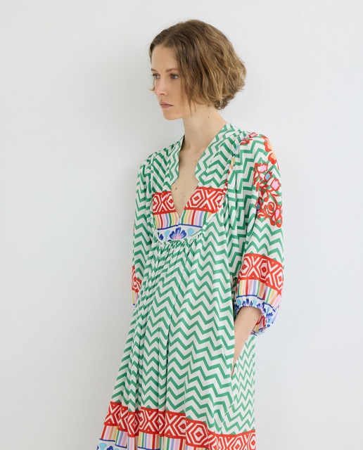 Imagem 0 de Vestido Mini com Manga em Balão
