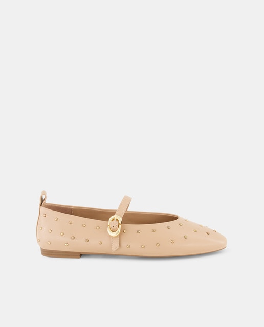 Imagem 0 de Sapatos Rasos com Pulseira com Tachas