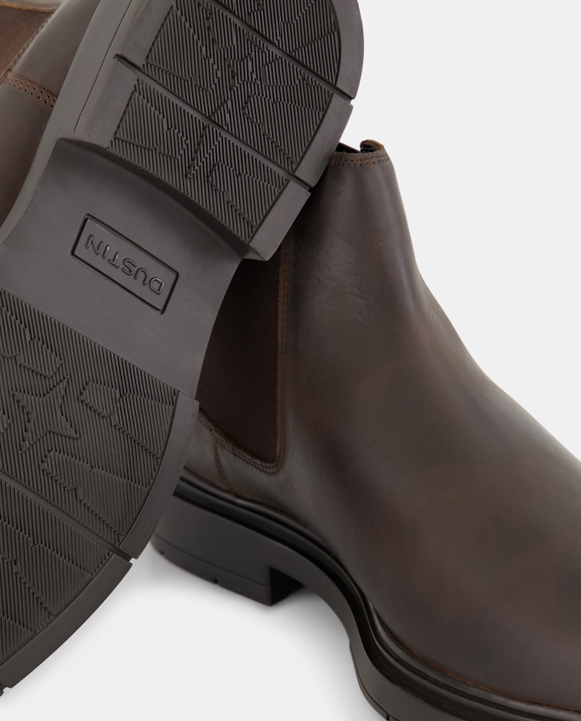 Botas Chelsea em Pele Castanho-5