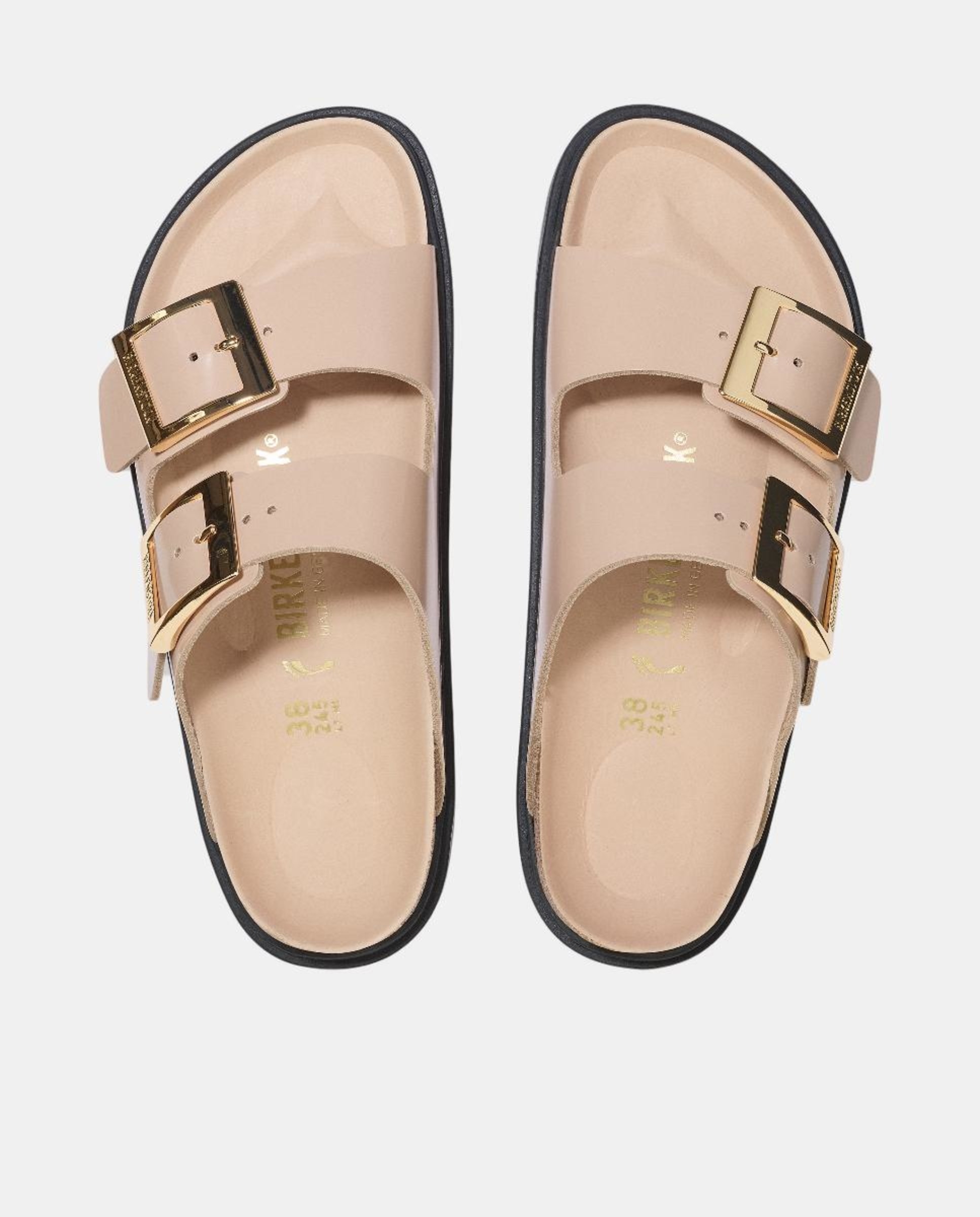 Sandálias Arizona em Couro Natural Envernizado com Fivela Quadrada Rosa Nude-3