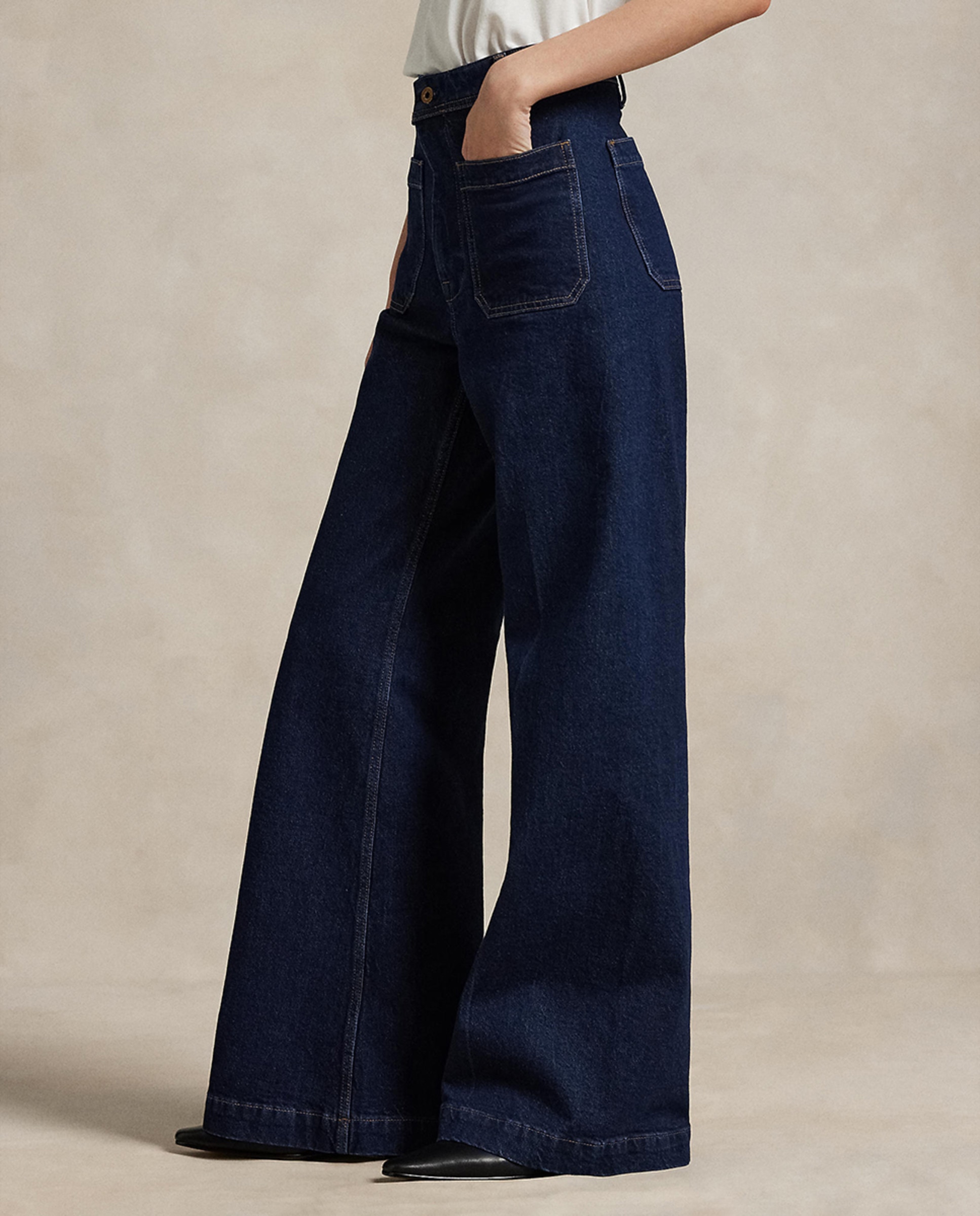 Jeans à Boca de Sino de Algodão com Bolsos de Remendo Azul-marinho-5