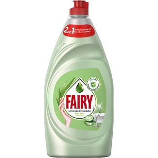 lavavajillas a mano concentrado Limpieza y Cuidado con aloe vera y pepino botella 820 ml - Fairy