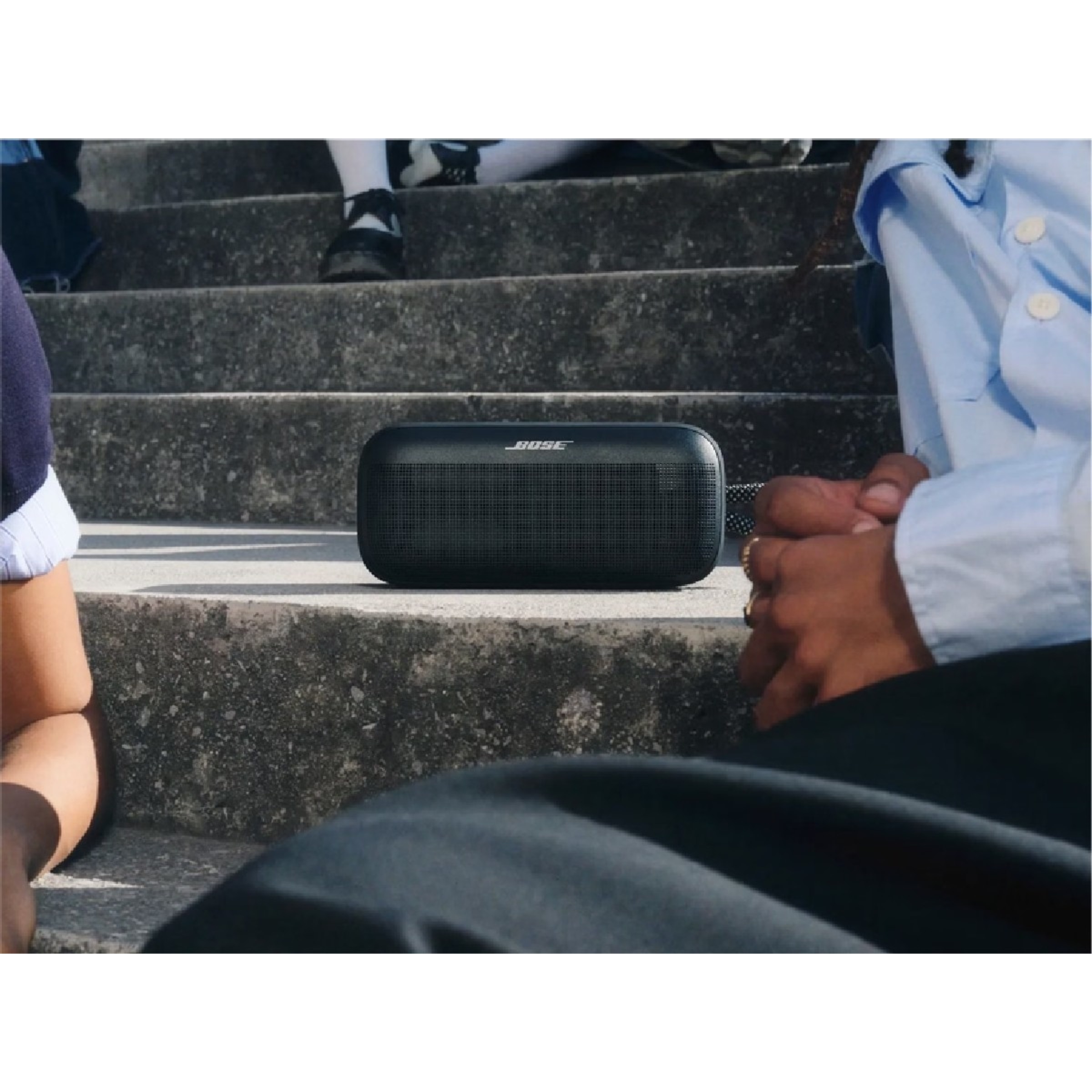 Coluna Portátil Bose SoundLink Plus Portable Speaker Pretos-8