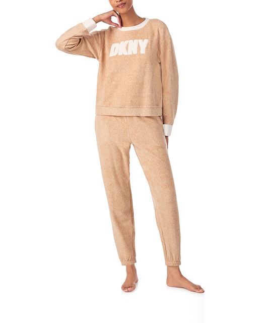 Imagen 0 de Pijama de mujer largo