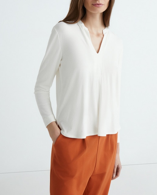 Imagen 0 de Camiseta de manga larga con escote redondo de mujer