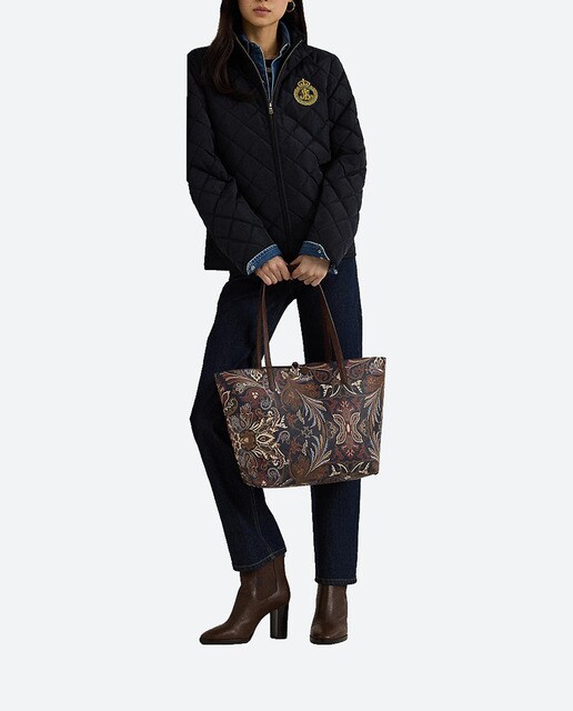 Imagen 0 de Chaqueta de mujer con acolchado de rombos y cuello semicisne