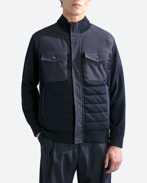 Imagen 0 de Cazadora de hombre de punto con cremallera central.