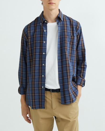 Camisa de hombre de manga larga bolsillo en pecho con logo bordado — oferta en Primeriti