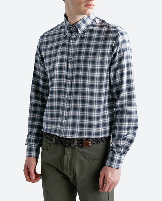 Imagen 0 de Camisa de hombre tallas grandes manga larga, bolsillo pecho