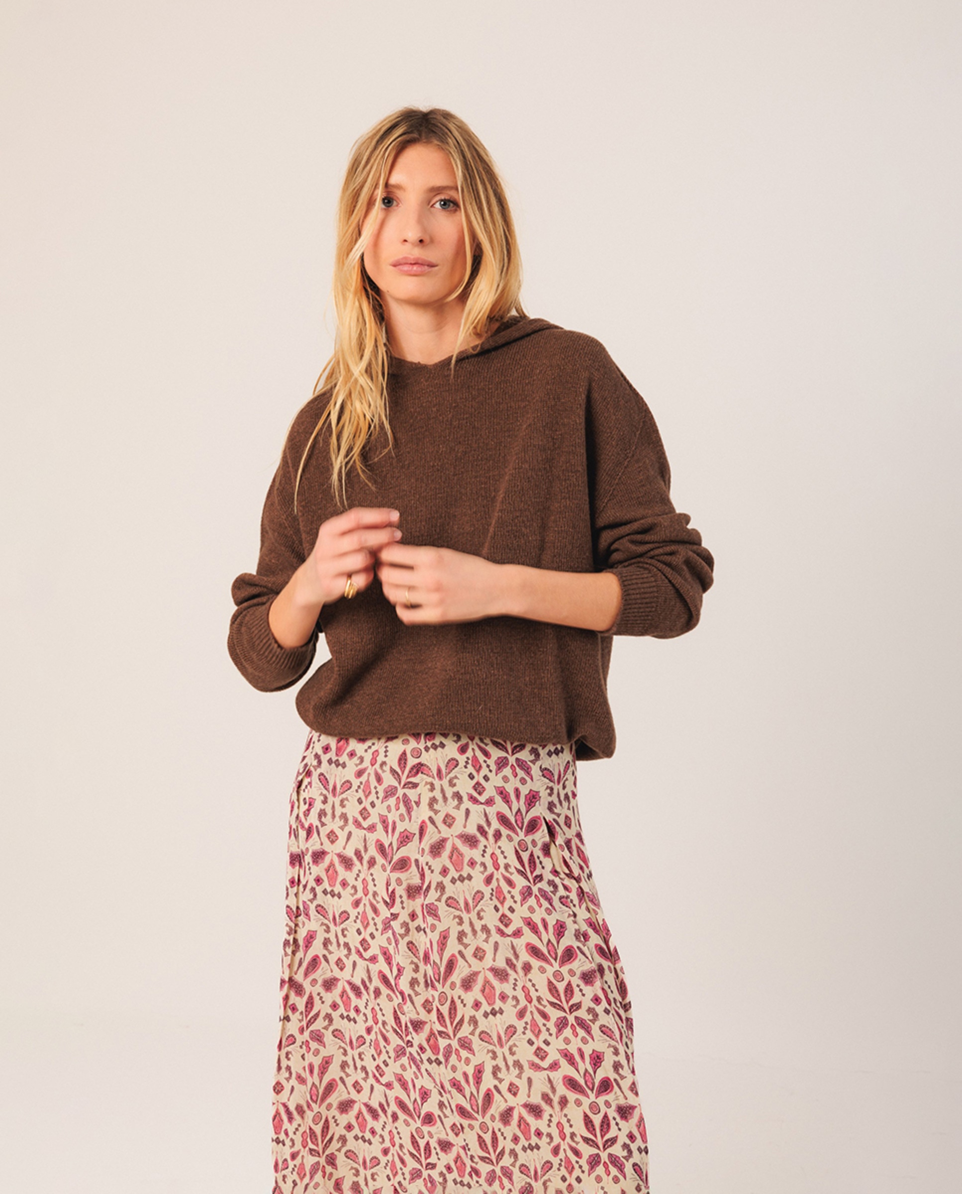 Camisola de malha com capuz e manga comprida Taupe-1