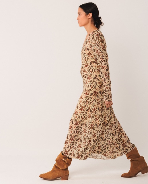 Imagem 0 de Vestido Midi com Manga Comprida e Decote em Bico
