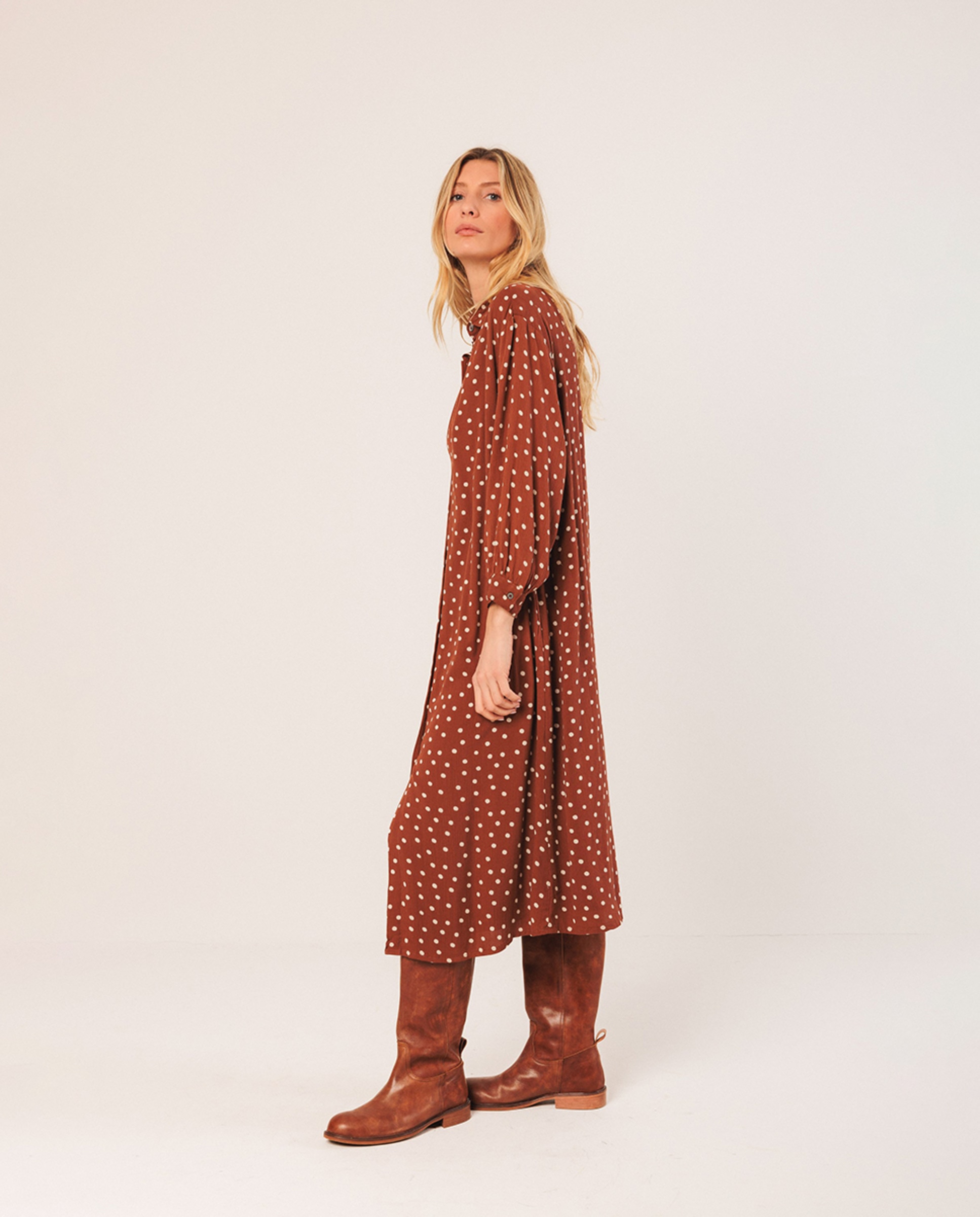 Vestido Midi com Manga Comprida e Colarinho de Camisa Telha-2