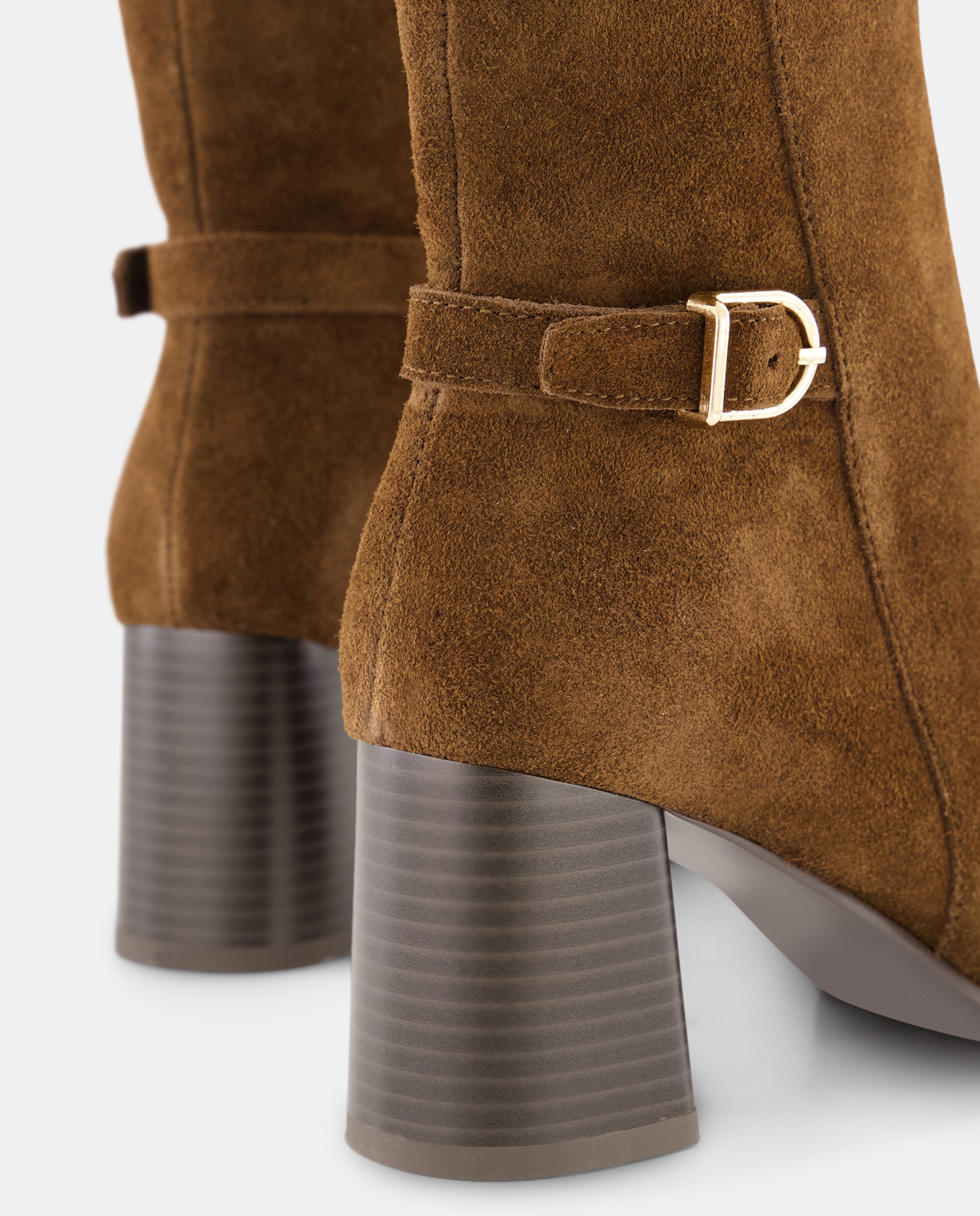 Botins de Salto com Fivela Castanho-4