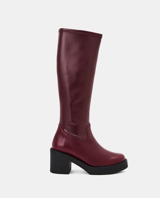 Imagem 0 de Botas com Salto e Plataforma