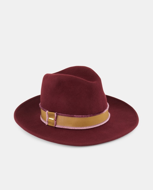 Imagem 0 de Chapéu Fedora com Fita com Franjas