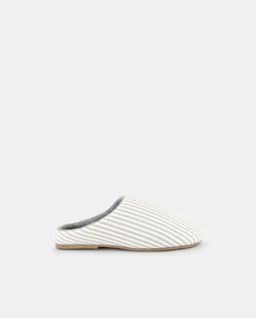 Imagen 0 de Zapatilla infantil tipo pala