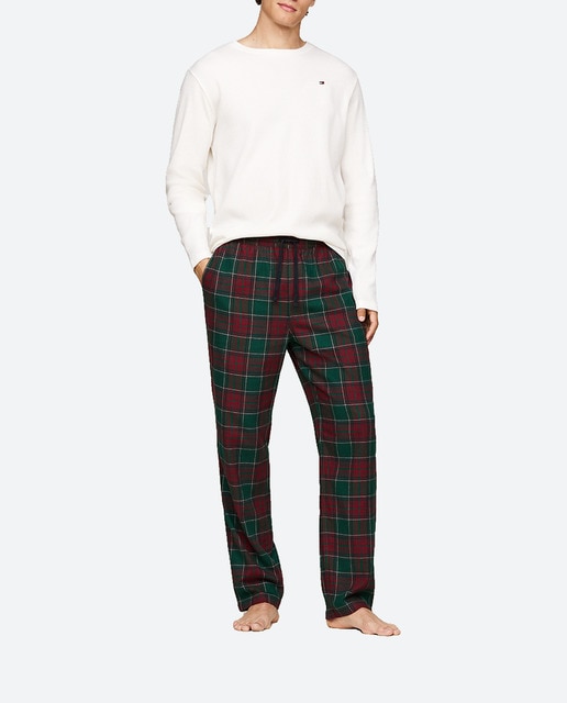 Imagen 0 de Pijama largo de hombre en franela y camiseta con zapatillas