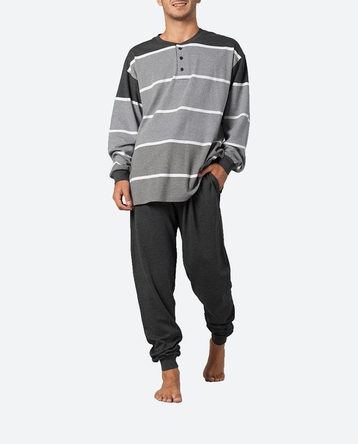 Imagen 0 de Pijama cuello tapeta hombre