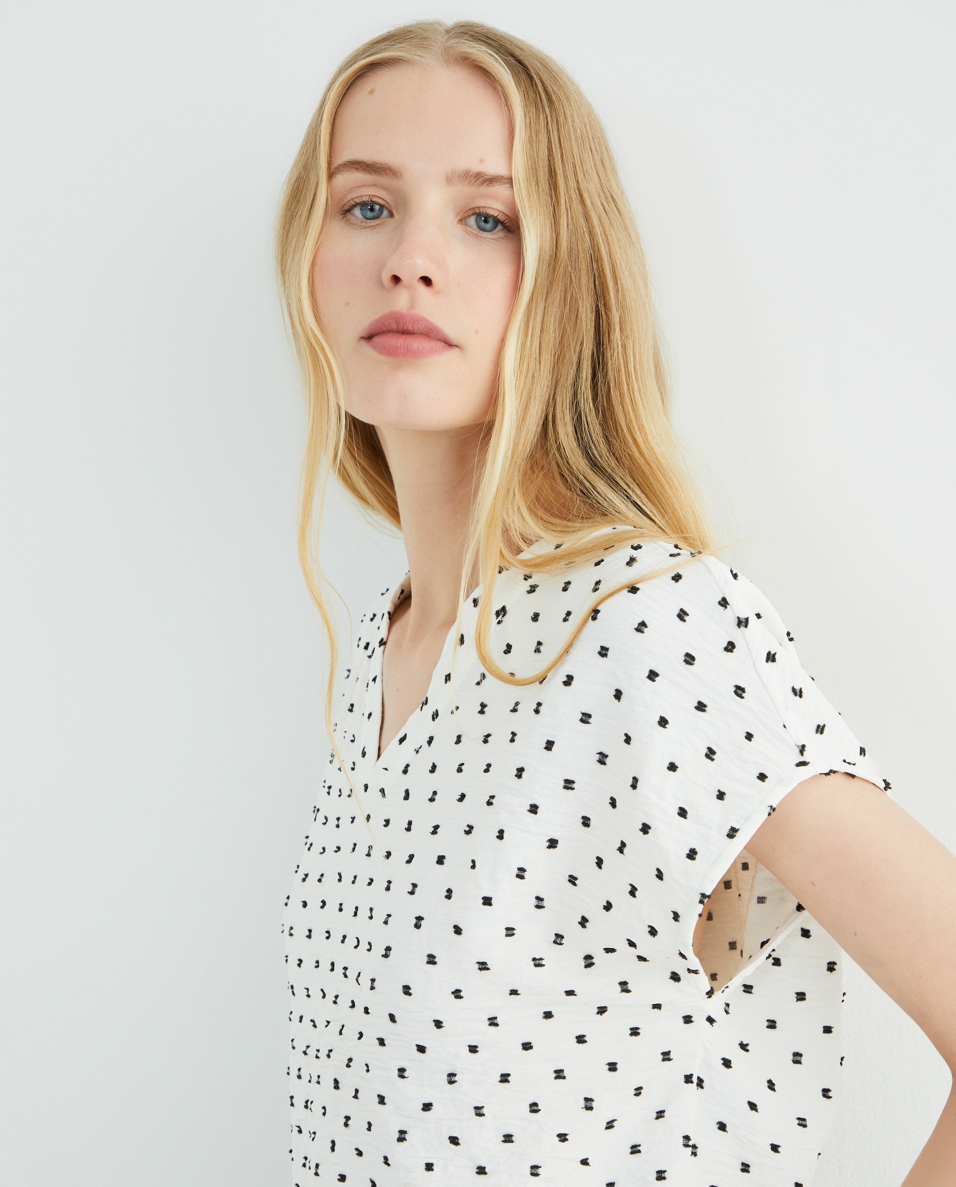 Hermosa Mujer La Chica De Vestido Rojo Moda Modelo Arte Vestido