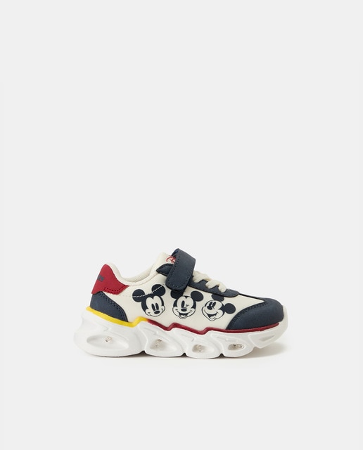 Imagen 0 de Zapatilla deportiva licencia Mickey de bebé niño