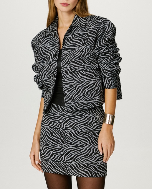 Imagen 0 de Cazadora jacquard de mujer