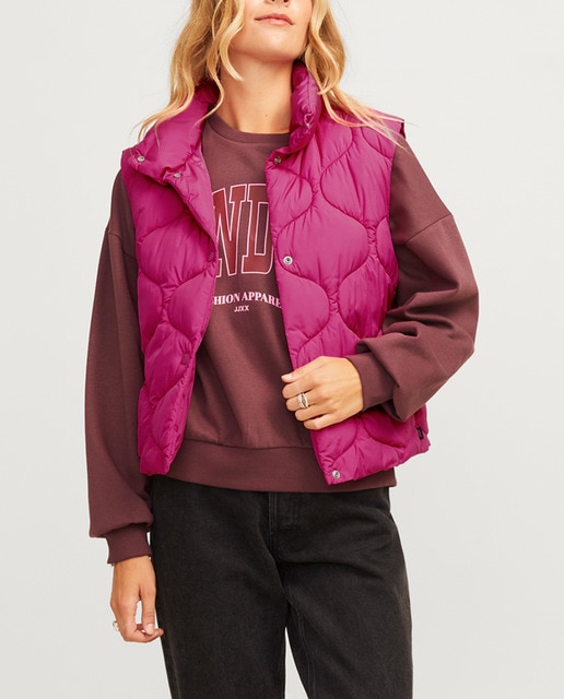 Imagen 0 de Chaleco de mujer acolchado con botones