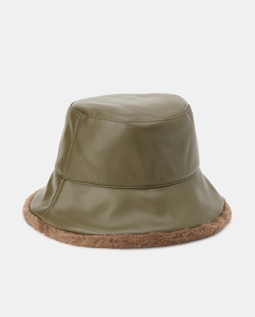 Imagem 0 de Gorro de Falso Pelo