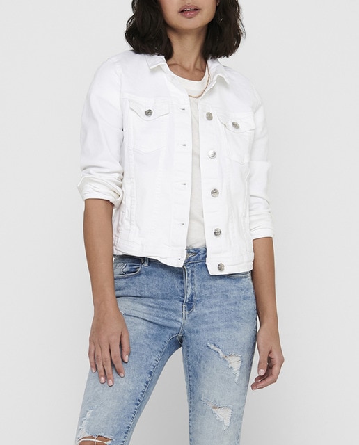 Imagen 0 de Cazadora vaquera de mujer con bolsillos