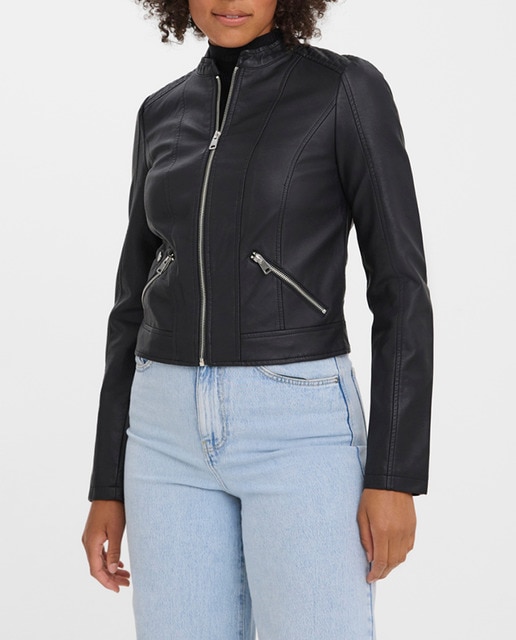 Imagen 0 de Cazadora de polipiel de mujer con detalles