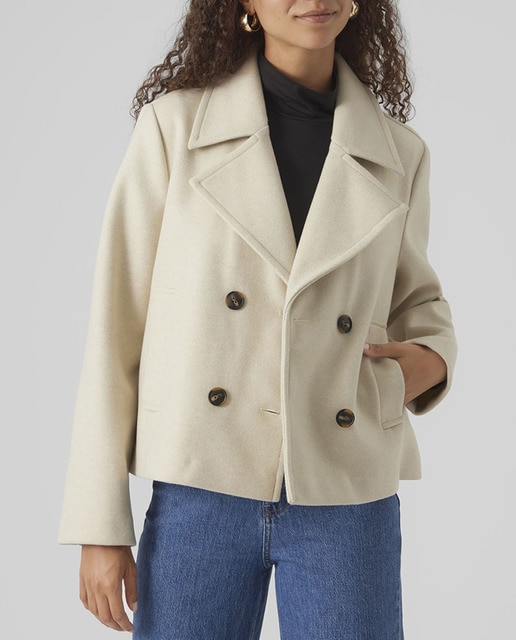 Imagen 0 de Chaqueta corta con botones de mujer