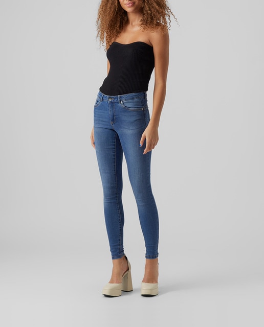 Imagen 0 de Pantalón vaquero Alia pitillo de mujer