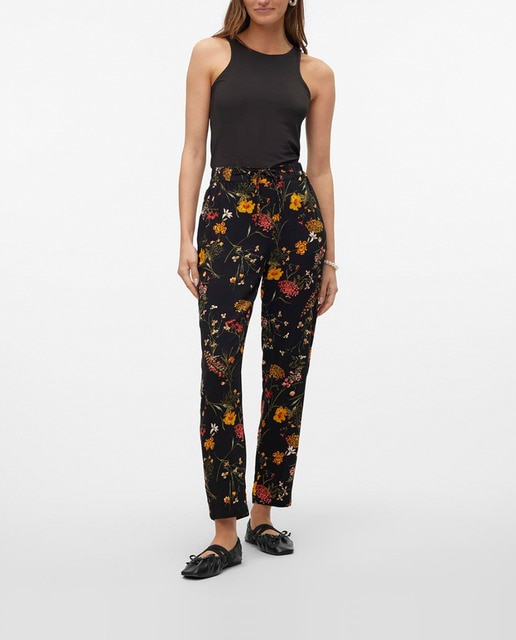 Imagen 0 de Pantalón de mujer holgado de tiro medio