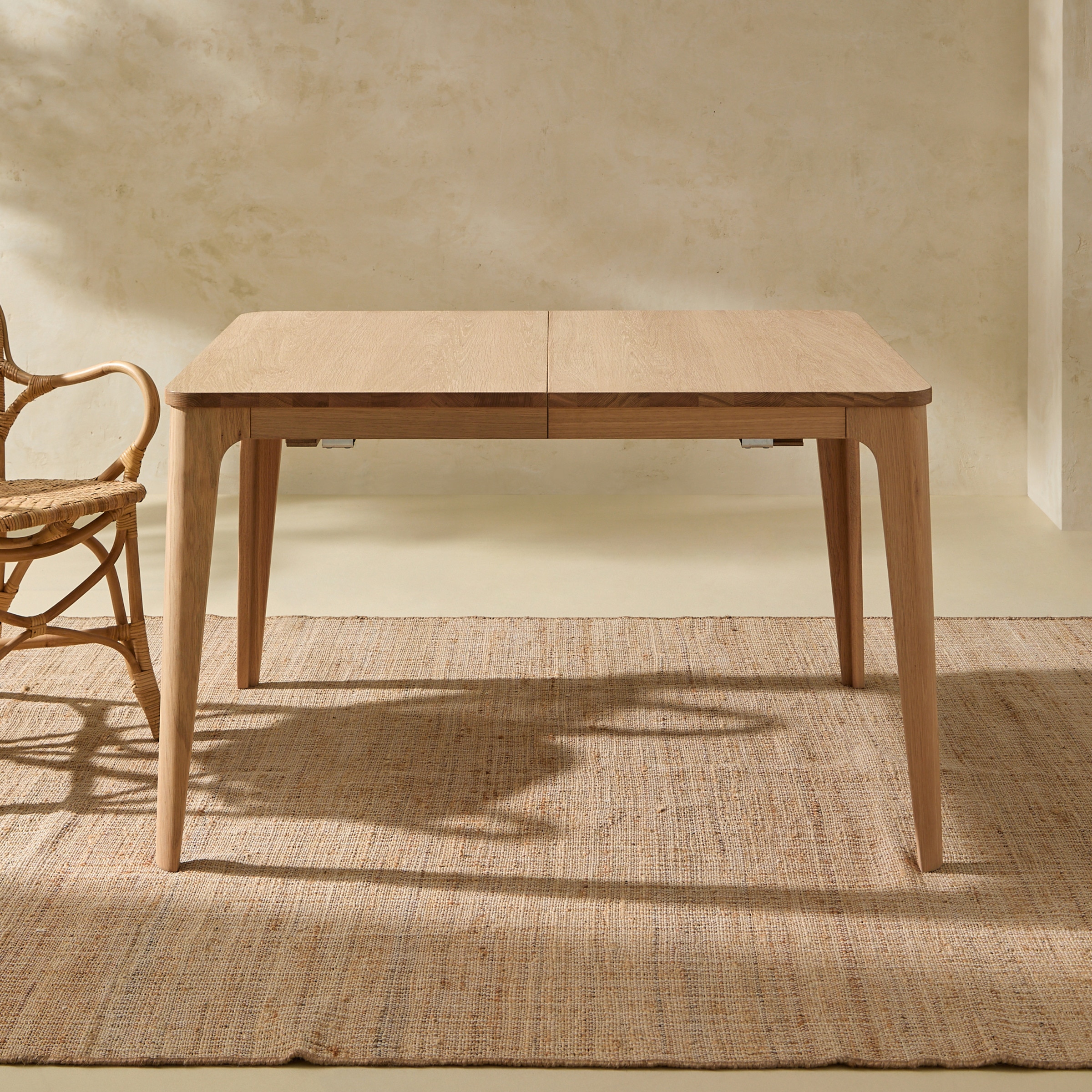 Mesa de Sala de Jantar Extensível de Carvalho Babylon Room Natural-1