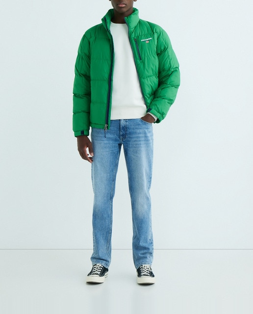 Imagen 0 de Cazadora de hombre acolchada con cuello alto