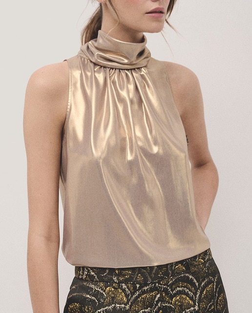 Imagen 0 de Top de mujer cuello halter lamé