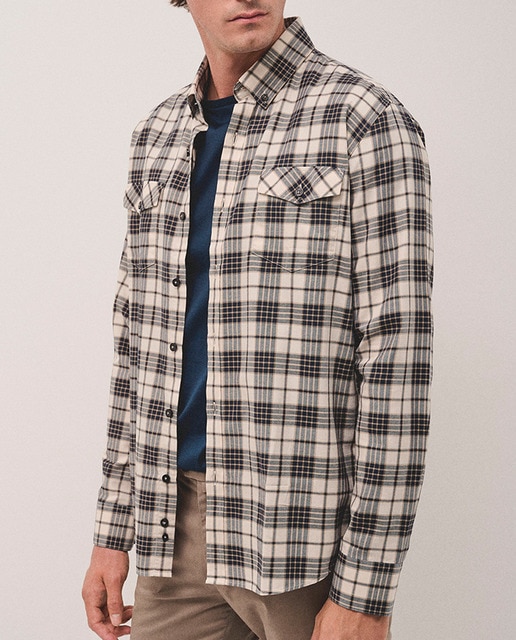Imagen 0 de Camisa sport de hombre regular fit cuadros bolsillos en pecho