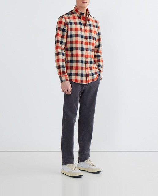 Imagen 0 de Pantalón chino para hombre de pana