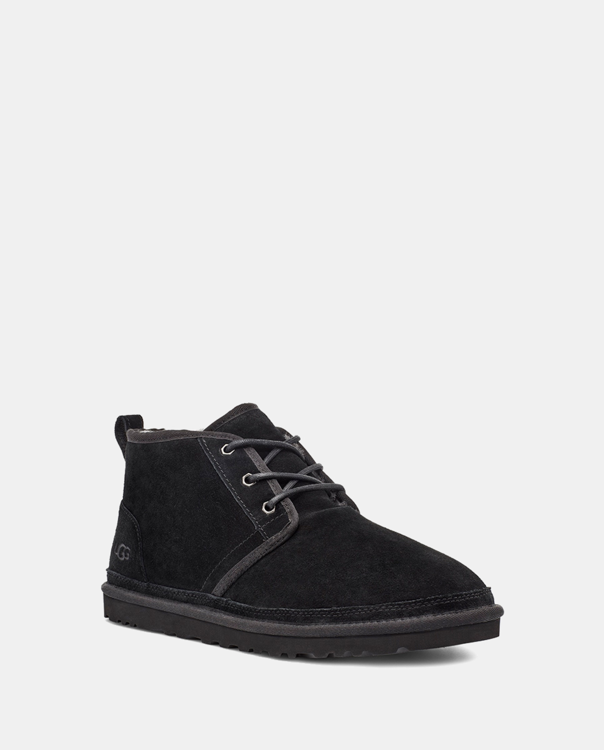 Botins em Pele Neumel com Atacadores 6
