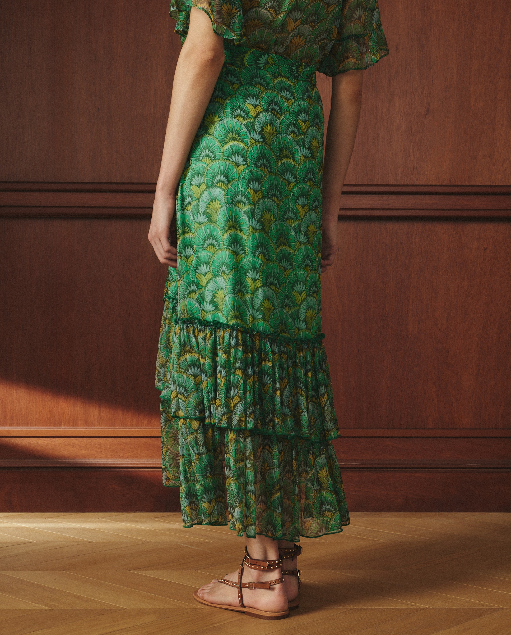 Saia Midi com Estampado Floral Verde-3
