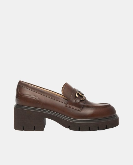 Imagem 0 de Mocassins com Salto em Pele
