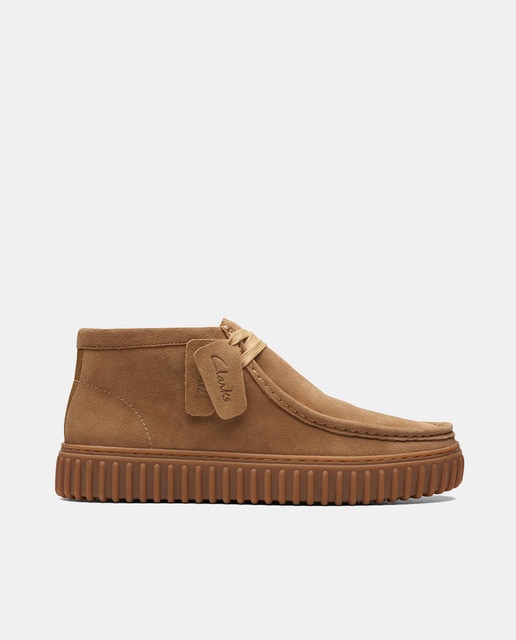 Imagem 0 de Botas de Camurça com Sola de TR