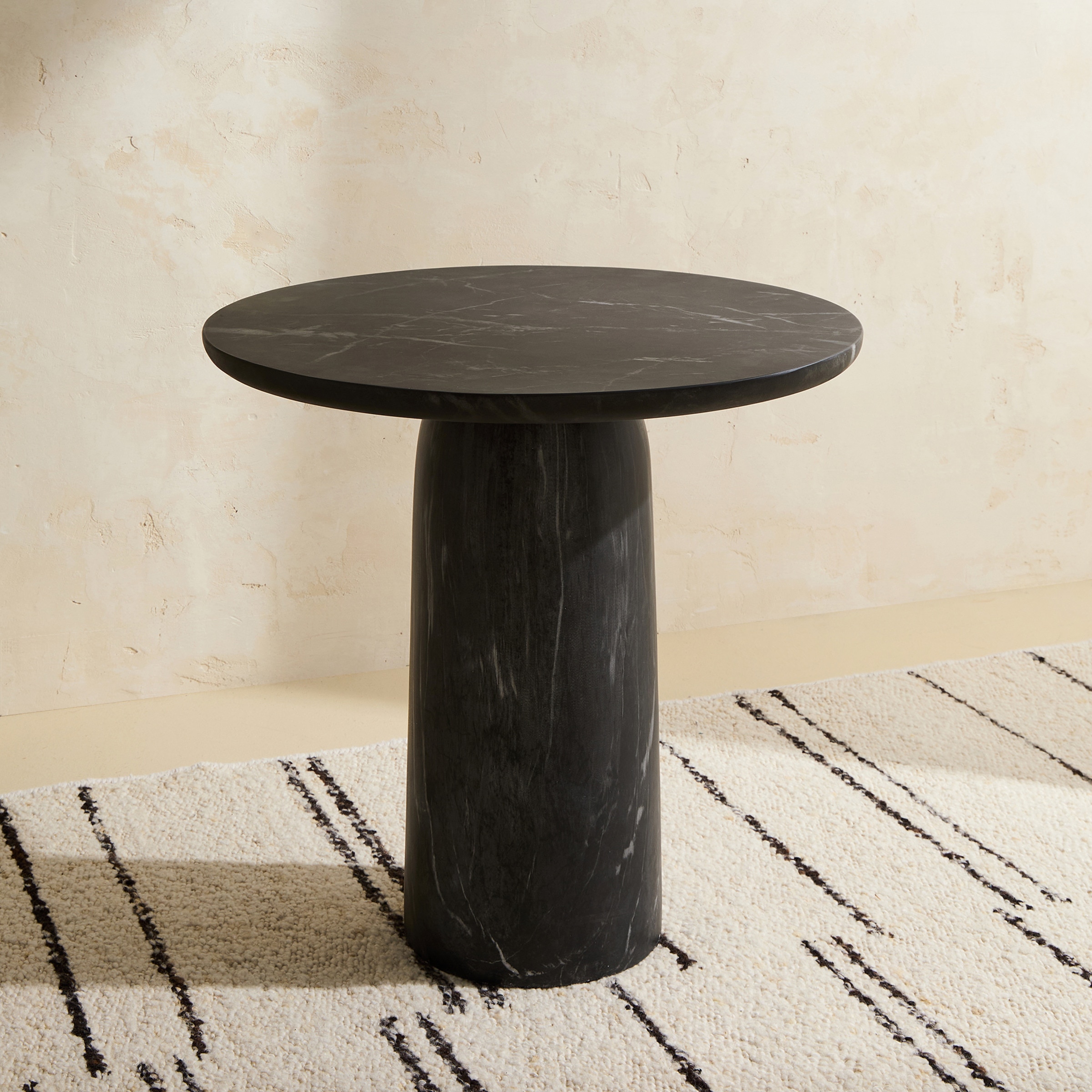 Imagen 0 de Mesa auxiliar de policemento Ginger Room-El Corte Inglés Negro